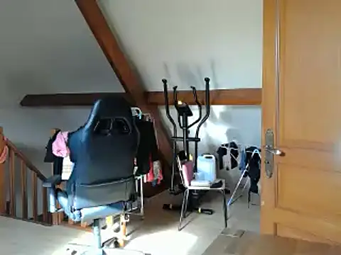 Snapshot of Nat70 chatting on March 13, 2025, 9:32 am Nat70 online show from March 13, 2025, 9:32 am