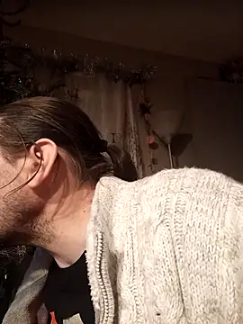 Snapshot of teekoine1 chatting on January 17, 2025, 2:08 am teekoine1 online show from January 17, 2025, 2:08 am