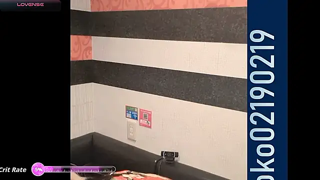   mimi  LOVE   online show from October 7, 2025, 2:45 am