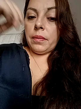 Snapshot of seherlatin chatting on November 3, 2025, 3:59 pm seherlatin online show from November 3, 2025, 3:59 pm