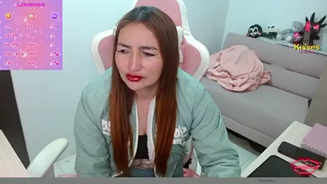 Snapshot of EVA_GRAYS chatting on March 4, 2026, 12:07 am EVA GRAYS online show from March 4, 2026, 12:07 am