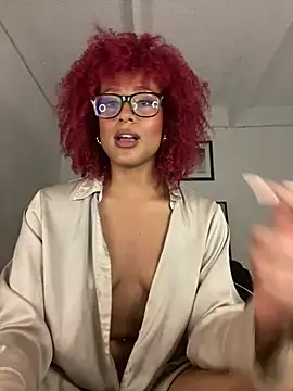 Snapshot of Kasandralopez chatting on January 24, 2025, 3:32 am Kasandralopez online show from January 24, 2025, 3:32 am