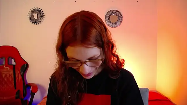 Katy Van online show from December 20, 2025, 8:55 pm