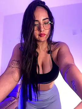 anniesweet02 online show from January 12, 2026, 2:24 pm