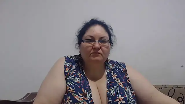 Nykyxo online show from July 28, 2026, 8:22 am