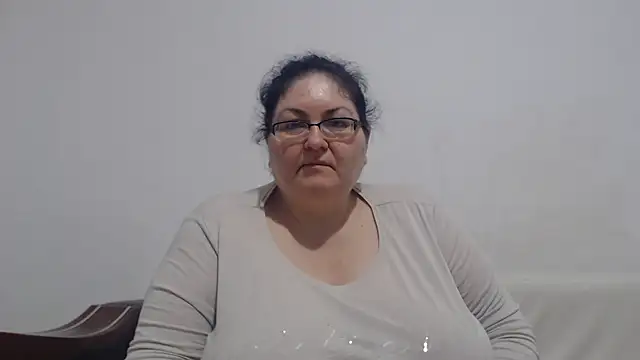 Nykyxo online show from June 23, 2026, 11:30 am
