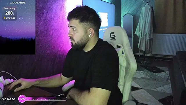 Snapshot of Eduu2322 chatting on February 19, 2026, 9:56 pm Eduu2322 online show from February 19, 2026, 9:56 pm