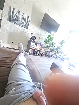 Snapshot of Cemg chatting on September 13, 2025, 3:01 pm Cemg online show from September 13, 2025, 3:01 pm