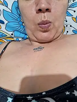 Snapshot of Gimena41 chatting on January 16, 2026, 1:53 am Gimena41 online show from January 16, 2026, 1:53 am