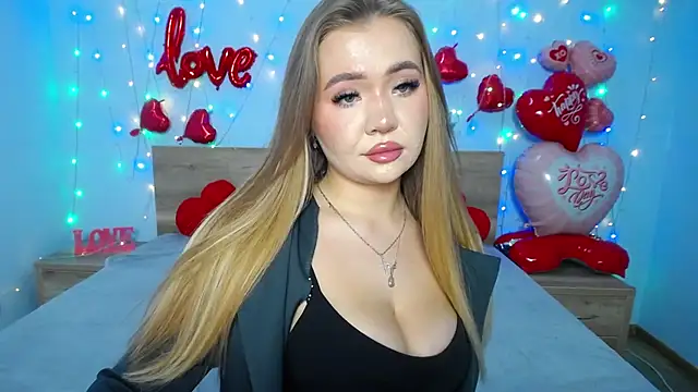 StacyYellig online show from February 17, 2025, 12:05 pm