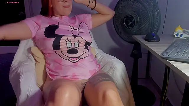 eva  xox online show from February 16, 2026, 9:34 pm