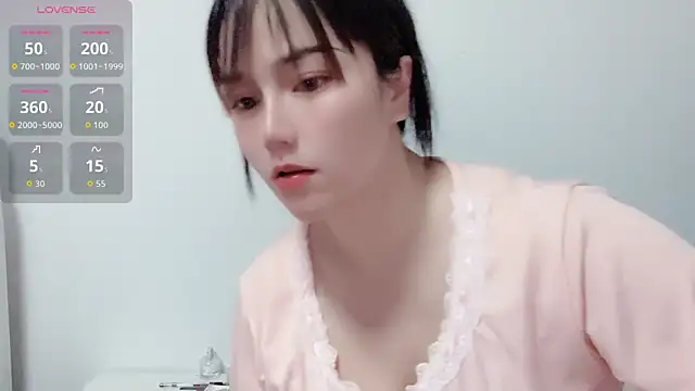 LIsha--170 online show from April 8, 2026, 8:27 am