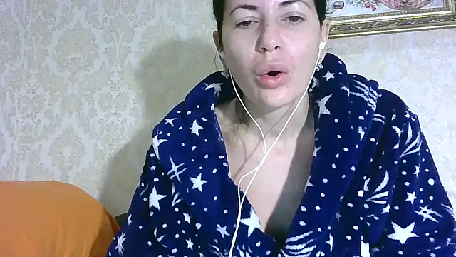 StunnigArt online show from December 2, 2025, 2:23 am