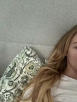 EvieEvans online show from July 21, 2026, 12:28 pm