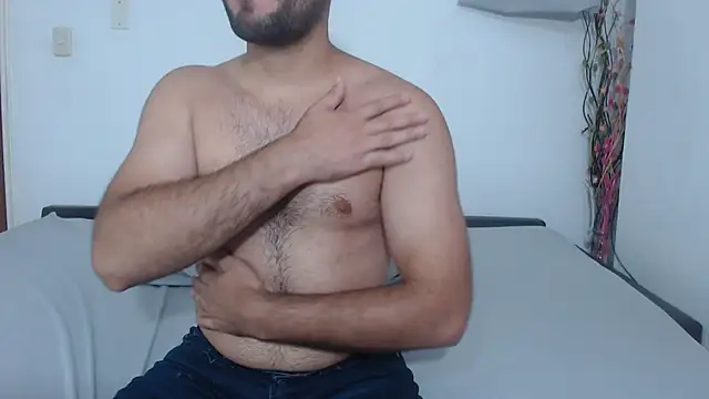  Araboys  online show from June 14, 2026, 4:52 pm