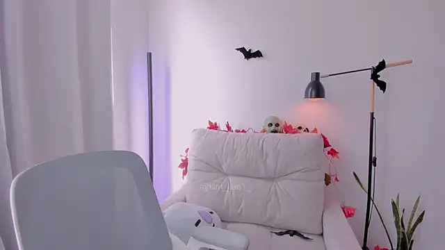 Snapshot of kim_lian21 chatting on October 25, 2025, 2:17 pm kim lian21 online show from October 25, 2025, 2:17 pm