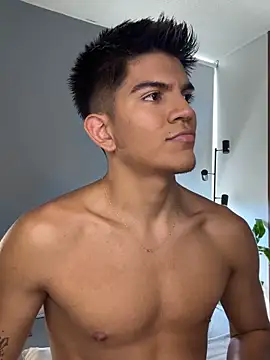 santiago 01 online show from December 22, 2025, 6:41 pm