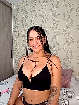 Bella Fior online show from March 26, 2026, 1:26 am