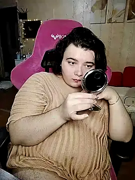 DenisHailey online show from September 13, 2025, 1:22 pm