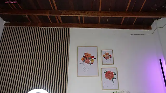 LillyDolls23 online show from February 8, 2026, 12:58 pm