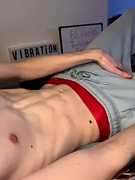 Snapshot of secret_dream415 chatting on January 18, 2026, 8:01 pm secret dream415 online show from January 18, 2026, 8:01 pm