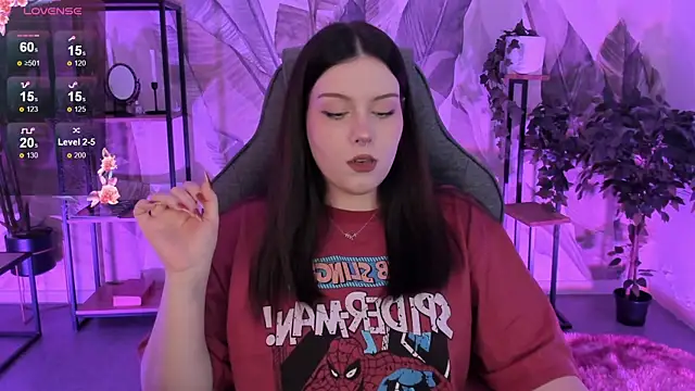 CoralineKeyns online show from September 29, 2025, 5:36 am