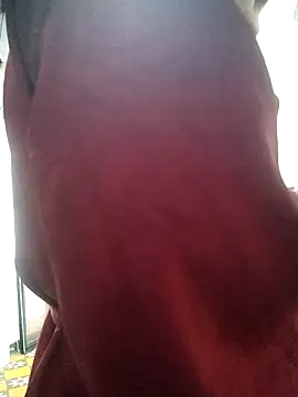 Cameron puppy online show from April 18, 2026, 10:21 pm