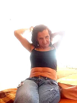 Cameron puppy online show from November 29, 2025, 9:48 pm