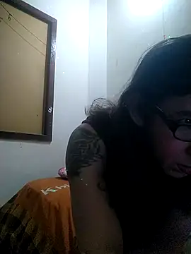 Snapshot of Cameron_puppy chatting on February 19, 2026, 1:57 am Cameron puppy online show from February 19, 2026, 1:57 am