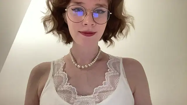 Snapshot of ms_christiana chatting on June 14, 2026, 7:04 pm ms christiana online show from June 14, 2026, 7:04 pm