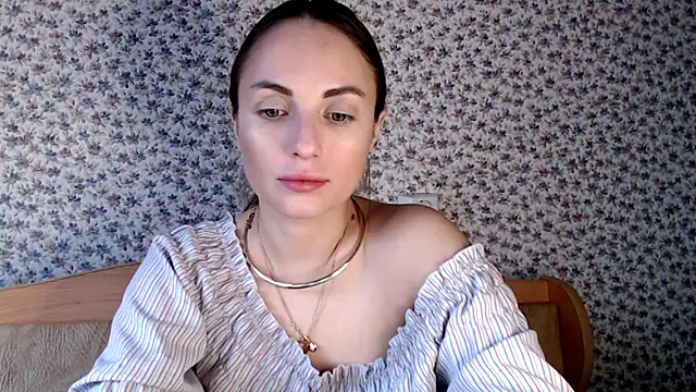 Tinadream20 online show from November 29, 2025, 9:53 am