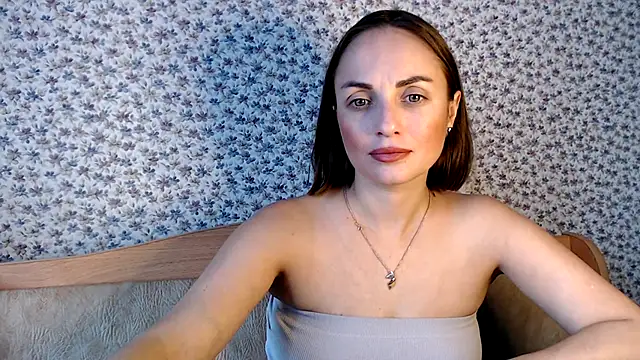 Tinadream20 online show from June 12, 2026, 9:51 am