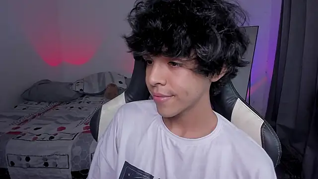 Snapshot of Alan26_ chatting on February 2, 2026, 6:34 am Alan26 online show from February 2, 2026, 6:34 am