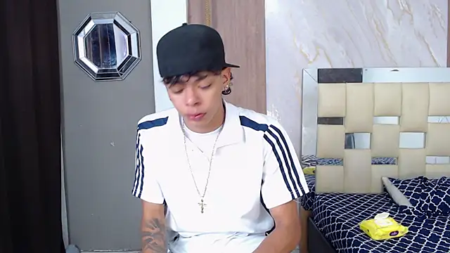 Harry jhonsson online show from April 8, 2026, 10:00 pm