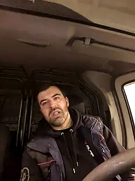 Vicio74xh online show from February 27, 2025, 7:41 am