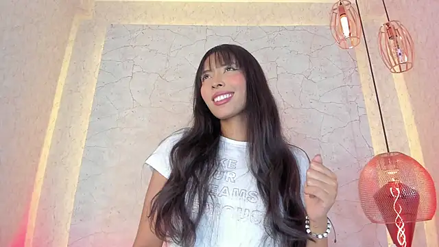 Snapshot of aprilalen chatting on February 16, 2025, 7:15 am aprilalen online show from February 16, 2025, 7:15 am