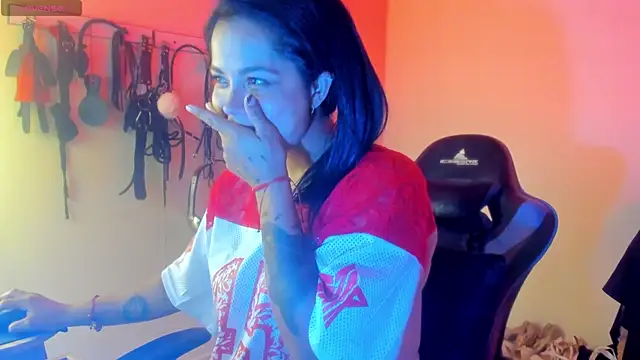 scarlet-kennedy98 online show from July 17, 2026, 8:50 pm