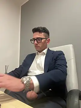 masterboss  online show from March 13, 2026, 1:49 pm