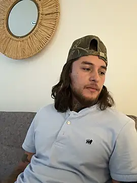 Snapshot of raymon616 chatting on February 2, 2026, 2:16 pm raymon616 online show from February 2, 2026, 2:16 pm