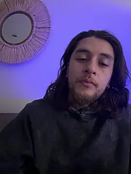 Snapshot of raymon616 chatting on February 27, 2026, 1:28 am raymon616 online show from February 27, 2026, 1:28 am