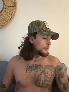 Snapshot of raymon616 chatting on February 18, 2026, 12:45 pm raymon616 online show from February 18, 2026, 12:45 pm