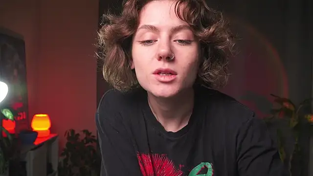 Snapshot of PixieMeow_ chatting on November 20, 2025, 3:02 pm PixieMeow online show from November 20, 2025, 3:02 pm