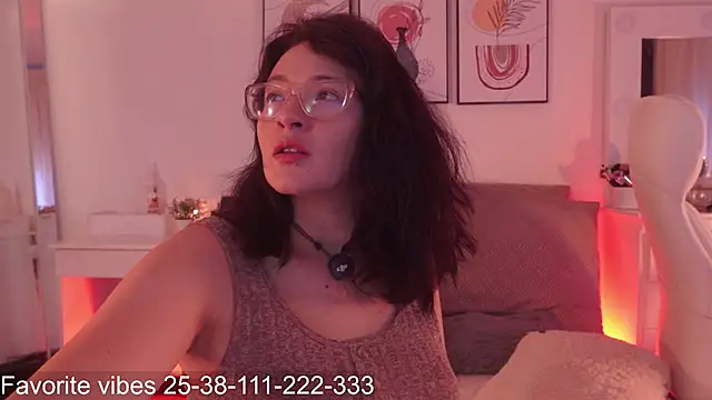 Anah s online show from July 2, 2026, 10:38 pm