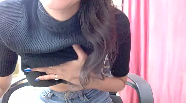 sexy ishu online show from March 3, 2025, 2:39 pm