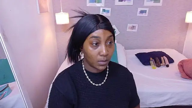 Snapshot of kiara_evanss chatting on March 13, 2026, 8:58 pm kiara evanss online show from March 13, 2026, 8:58 pm