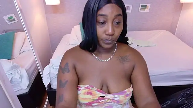 Snapshot of kiara_evanss chatting on February 5, 2026, 3:08 pm kiara evanss online show from February 5, 2026, 3:08 pm