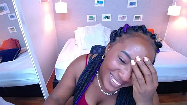 Snapshot of kiara_evanss chatting on February 19, 2025, 11:25 pm kiara evanss online show from February 19, 2025, 11:25 pm