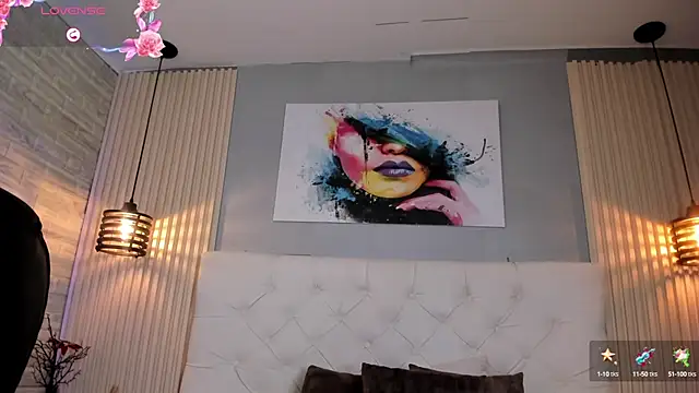 Snapshot of emma__smith1 chatting on September 9, 2025, 12:14 pm emma smith1 online show from September 9, 2025, 12:14 pm