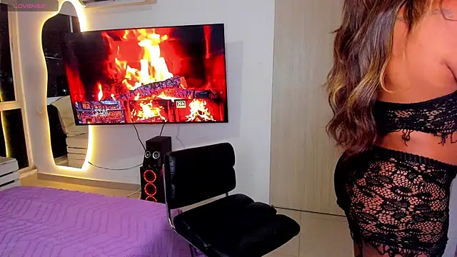 Snapshot of AbrilStivenson_ chatting on November 28, 2025, 1:28 am AbrilStivenson online show from November 28, 2025, 1:28 am