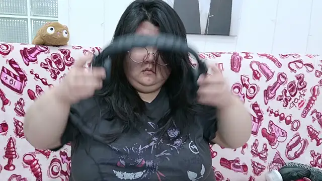 Snapshot of Nadine_asian chatting on February 6, 2026, 8:21 am Nadine asian online show from February 6, 2026, 8:21 am